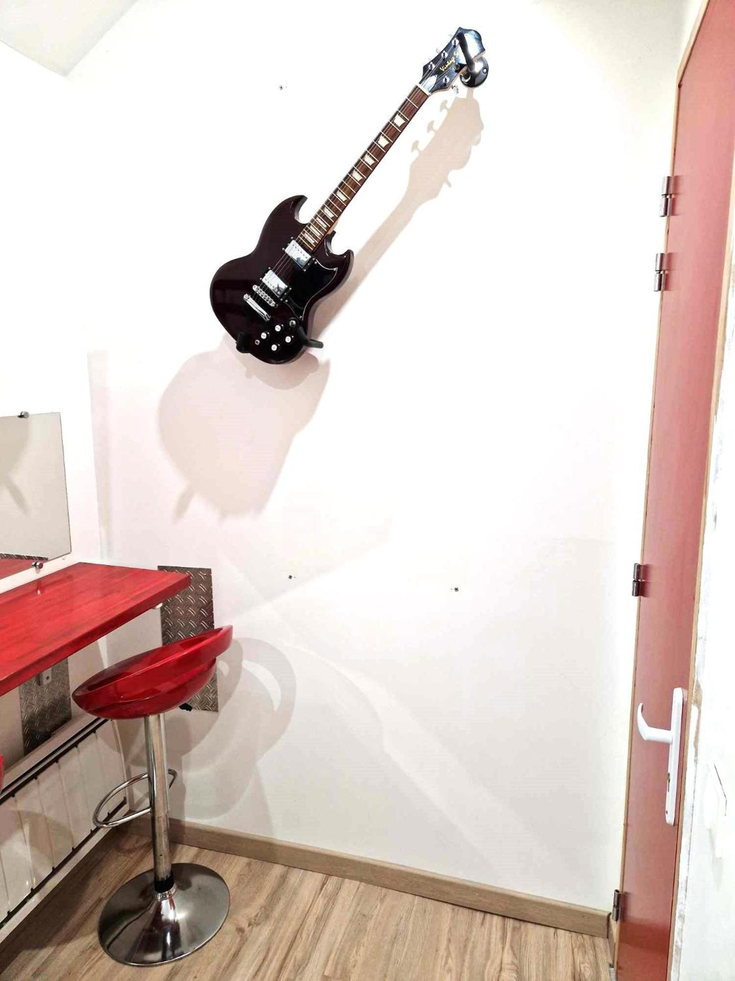09 - Joli Studio Avec 2 Lits, Logement Tout Equipe Pour 1, 2 Ou 3 Personnes Maximum, Vue Sur Parc Arbore, Parking Privatif Gratuit, Grand Fourgon Possible, Tout Le Linge De Maison Est Fourni Razac-sur-l'Isle Экстерьер фото